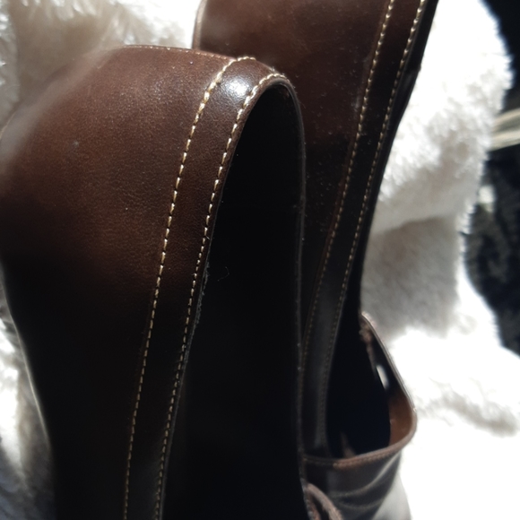 Brown patent leather 3 in heels - Picture 2 of 3